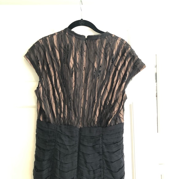 Tadashi Shoji Gown - Picture 3 of 7